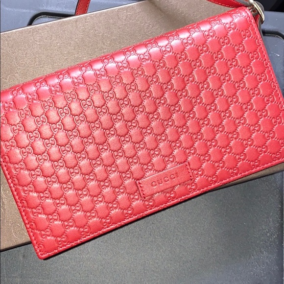 🚫[SOLD]🚫 Authentic GUCCI Micro Crossbody - Picture 5 of 8